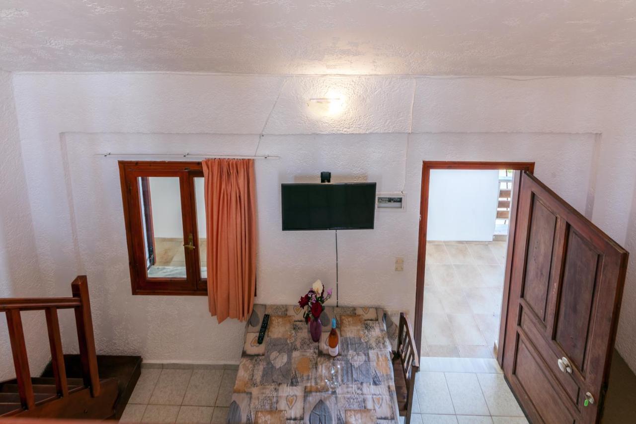 Anatoli Lygaria Apartments On The Beach Ligaria  Exterior photo